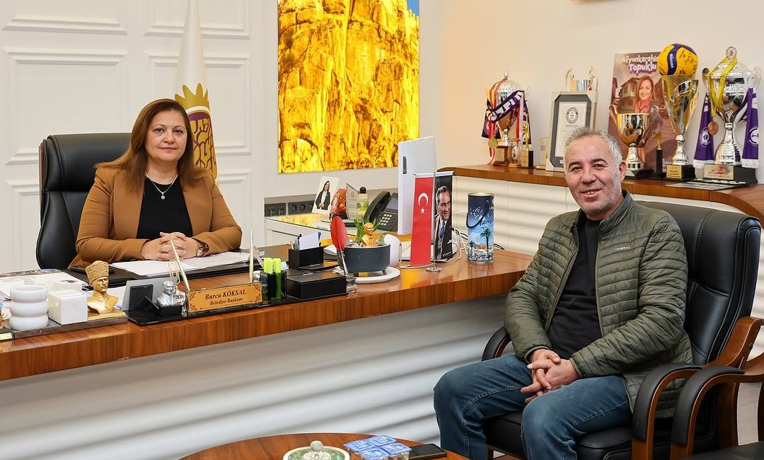 CHP’de İstişare Toplantısı Cumhuriyet Halk Partisi (CHP) Bolvadin İlçe Teşkilatı’nda