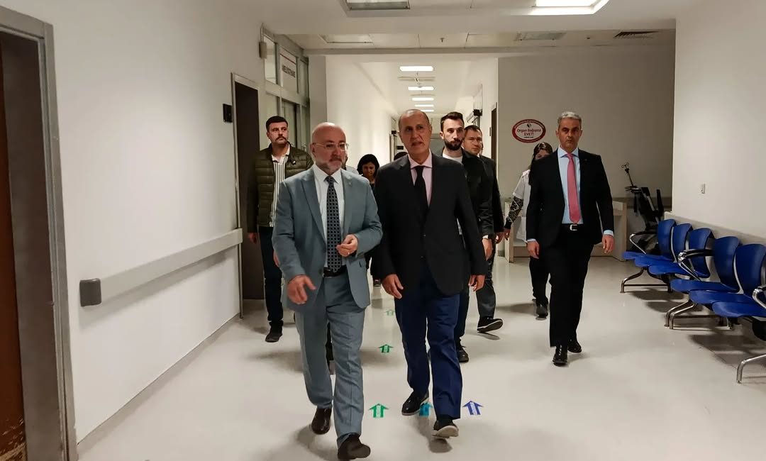 Döğer’deki Trafik Kazasında Yaralananlar Ziyaret Edildi AK Parti Afyonkarahisar İl