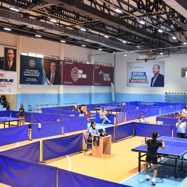 Genç Sporcular Madalyaları Sahiplendi Afyonkarahisar’da düzenlenen Masa Tenisi Yıldızlar Takım