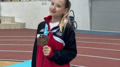 Karatede Büyük Başarı Afyonkarahisarlı karateci Tuğba Süngü, Elazığ’da düzenlenen Ümit,