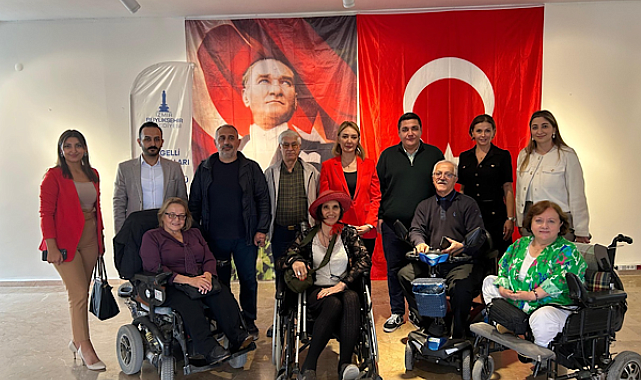 İzmir Büyükşehir Belediyesi, engellilerin erişimine uygunluğu kapsamında Çeşme Belediyesi’nin Alaçatı