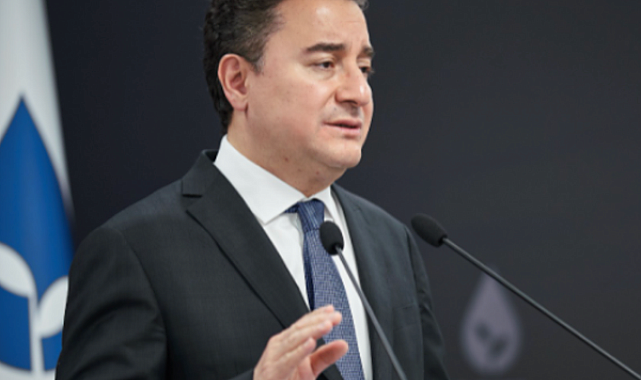 DEVA Partisi Genel Başkanı Ali Babacan, Türkiye’de içki ve sigara