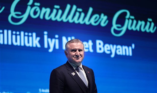 Gençlik ve Spor Bakanı Bak, Kocaeli Emre Yazgan Judo Salonu