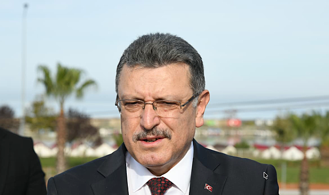 Trabzon Büyükşehir Belediye Başkanı Ahmet Metin Genç, yenileme çalışmaları devam
