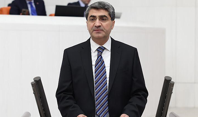 DEVA Partisi Genel Başkan Yardımcısı ve Mersin Milletvekili Ekmen, Sağlık Bakanı