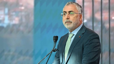 Çalışma ve Sosyal Güvenlik Bakanı Vedat Işıkhan, açıklamasında Türkiye İş