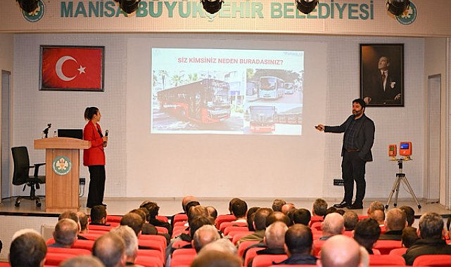 BESOT Konferans Salonu’nda başlayan eğitim programında, sürücülere hizmet standartları, etkili