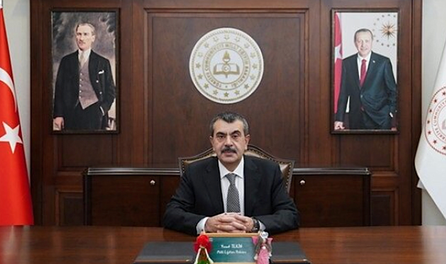 Milli Eğitim Bakanı Tekin, 24 Kasım Öğretmenler Günü dolayısıyla düzenlenen etkinlikte