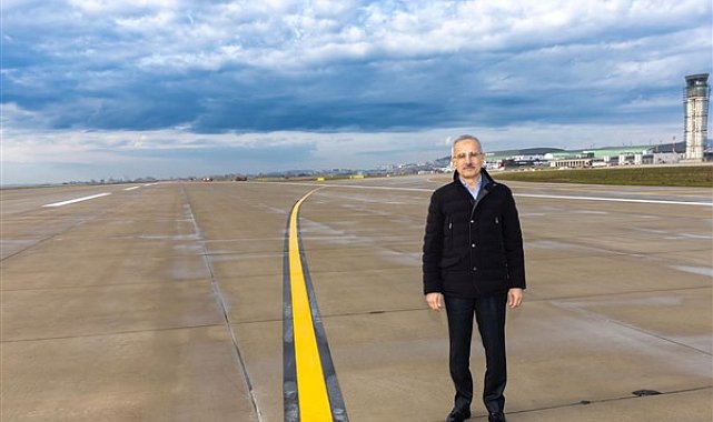 Ulaştırma ve Altyapı Bakanı Abdulkadir Uraloğlu, mevsim şartlarının giderek ağırlaşması