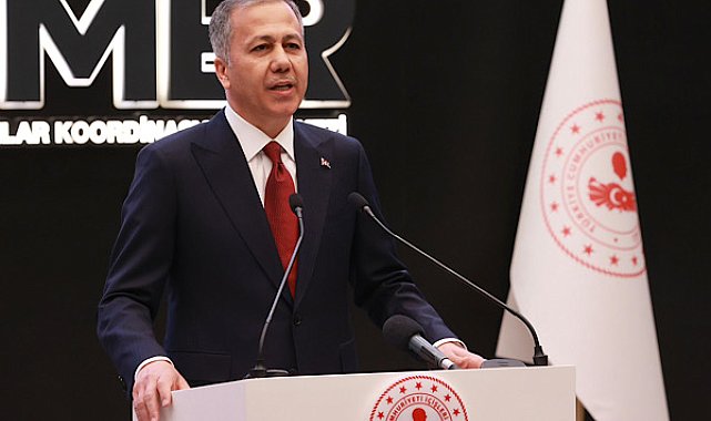 İçişleri Bakanı Ali Yerlikaya, 6 Şubat 2023’te yaşanan depremin ardından