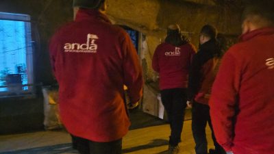 ANDA Derneği Yardımlarını İlçelere Taşıdı:   Çay’da İhtiyaç Sahiplerine Koliler UlaştırıldıAFYONKARAHİSAR