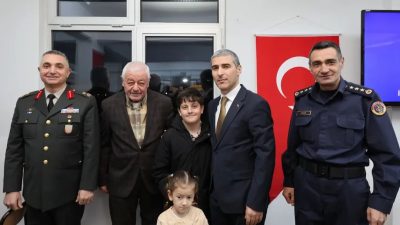 Afyonkarahisar Valisi Dr. Naci Aktaş, İl Jandarma Komutanlığı tarafından düzenlenen