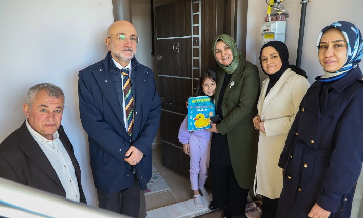 AK PARTİ HEYETİ İHSANİYE’DE HANE ZİYARETLERİ VE İFTAR PROGRAMINA KATILDI