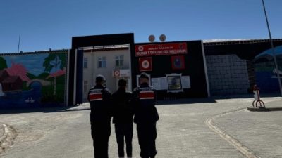   Afyonkarahisar İl Jandarma Komutanlığınca Bolvadin ilçesinde aranan şahısların yakalanmasına