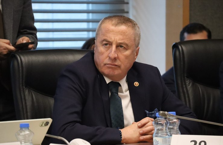 İYİ Parti Genel Başkan Yardımcısı ve Afyonkarahisar Milletvekili Hakan Şeref