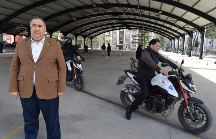 İYİ Parti Afyonkarahisar İl Başkanı Muhammet Mısırlıoğlu, son günlerde Gazi