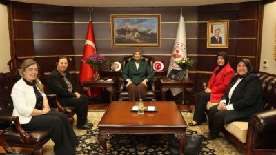 “Sayın Bakan Yardımcım,Nazik kabulleriniz için teşekkür ederiz. Ülkemize ve milletimize