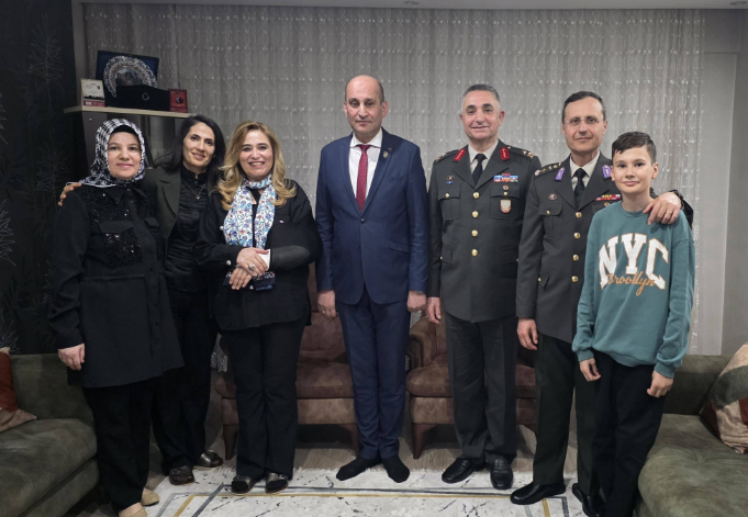 Proident molestie convallis varius lorem vestibulum mollit pellentesque nulla molestie