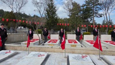   Çanakkale Deniz Zaferi’nin 111. yıl dönümünde düzenlenen anma programında,