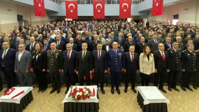 İstiklale âşık Türk Milletinin adeta küllerinden doğarak destan yazdığı, dönmeyi