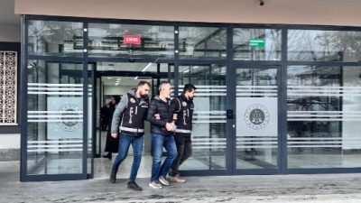   Afyonkarahisar Çobanlar İlçe Tapu Müdürü M.D’nin, Adalet Bakanı Akın