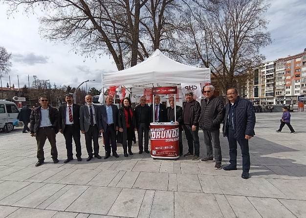   Cumhuriyet Halk Partisi Afyonkarahisar İl Başkanlığı, merkez Kent Meydanında