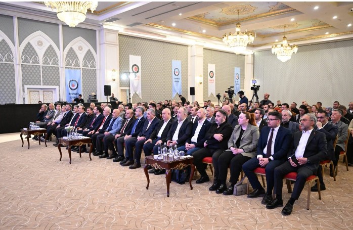 Genel Başkan Metin Özben güven tazeledi   Öz Toprak-İş Sendikası’nın