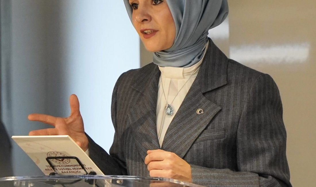 Gündeme gelen son gelişmelere göre, Türkiye’de Sosyal Medya Kullanımına Yaş