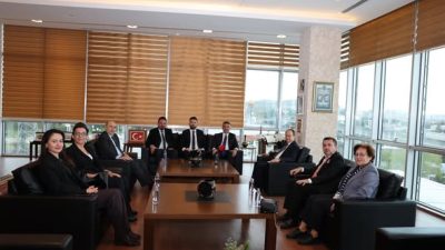 Tüm gözlerin çevrildiği bu gelişmede, İş Dünyası Temsilcileri Bir Araya