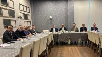 Yapılan açıklamalar doğrultusunda, AFSÜ Yönetiminden Akademik Hareketlilik Hamlesi. AFSÜ Idareinden