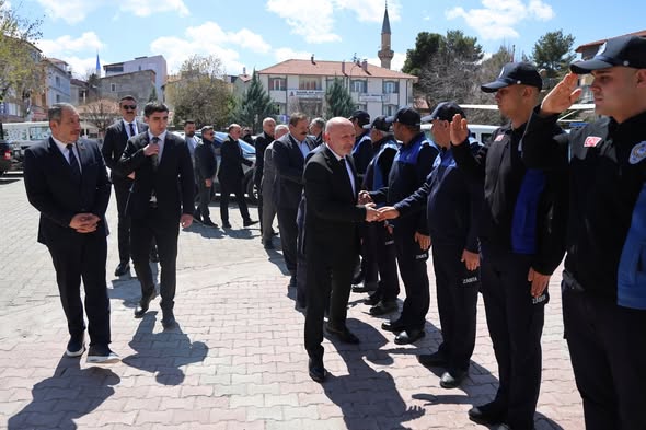 Afyonkarahisar İl Genel Meclisi Dinar Belediyesi’ni Bir araya geldi Kamuoyunu yakından ilgilendiren bu haberde, Afyonkarahisar İl Genel Meclisi, geçtiğimiz