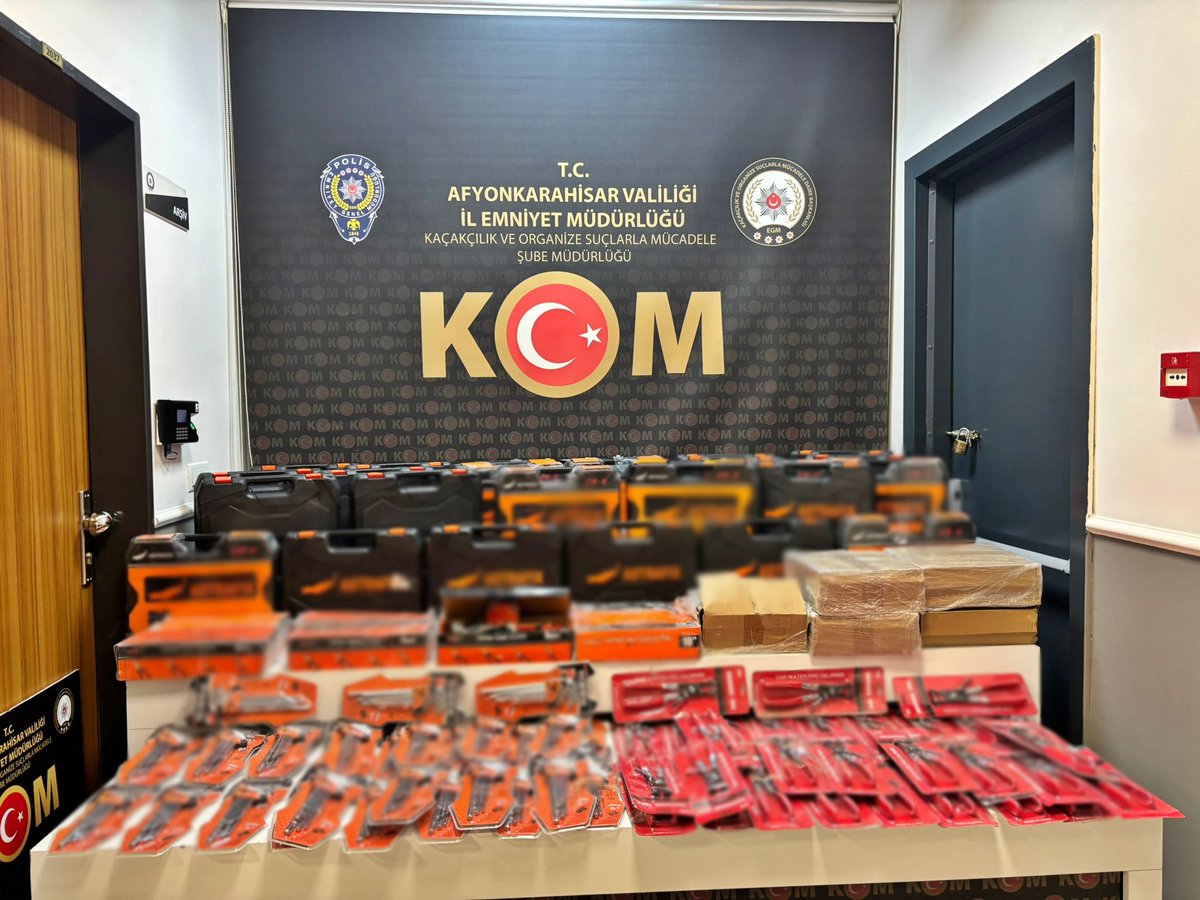 Yetkili kaynaklardan gelen bilgilere göre, Afyonkarahisar’da Kaçakçılık Operasyonu: 33 Sentetik