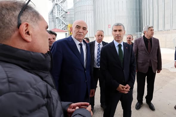 Tüm gözlerin çevrildiği bu gelişmede, Vali Aktaş’tan Ticaret Borsası’na Ziyaret