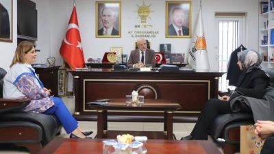 Kamuoyunu yakından ilgilendiren bu haberde, Gözden kaçırmayınAfyonkarahisar’da Avukatlar Günü ZiyaretiAk