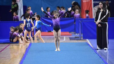 Kamuoyunda büyük yankı uyandıran bu haberde, Afyonkarahisar’da genç sporcuların yeteneklerini