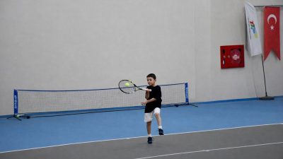 Kamuoyunda büyük yankı uyandıran bu haberde, Afyonkarahisar’da Ulusal Tenis Turnuvası