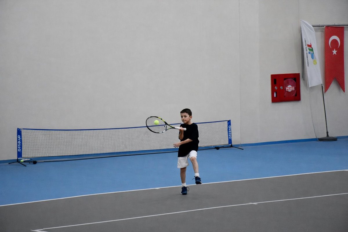 Kamuoyunda büyük yankı uyandıran bu haberde, Afyonkarahisar’da Ulusal Tenis Turnuvası