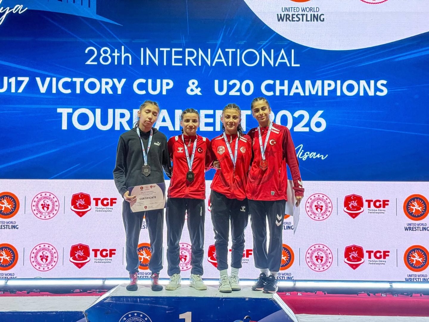 Yapılan açıklamalar doğrultusunda, Afyonkarahisar’dan Milli Takıma Madalya Yağdı Antalya’da gerçekleştirilen