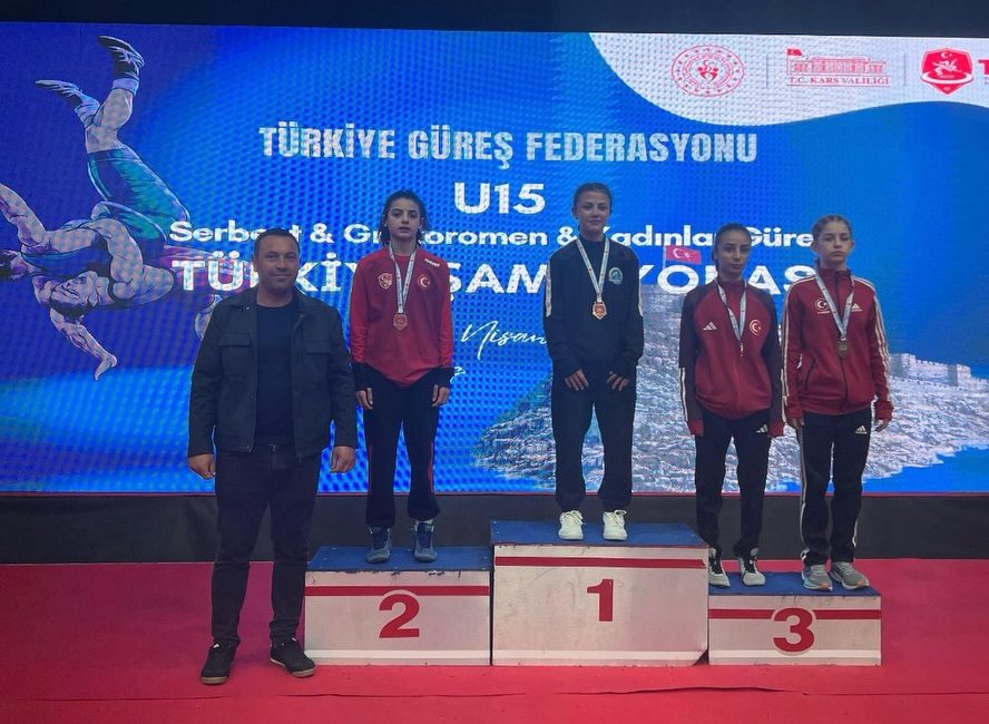 Tüm gözlerin çevrildiği bu gelişmede, Minik Eller Büyük Başarılara Uzandı: