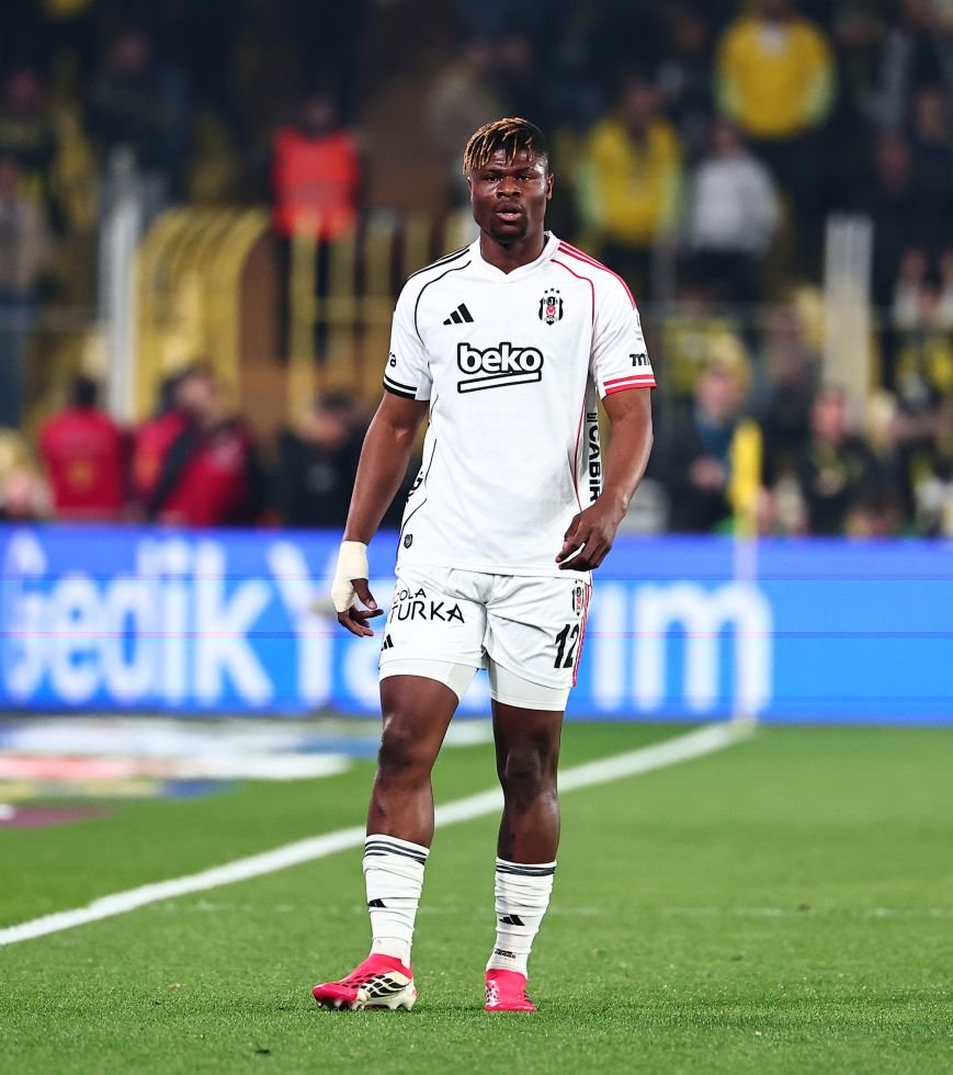 Tüm gözlerin çevrildiği bu gelişmede, Futbolcunun açıklamaları disiplin soruşturmasını tetikledi