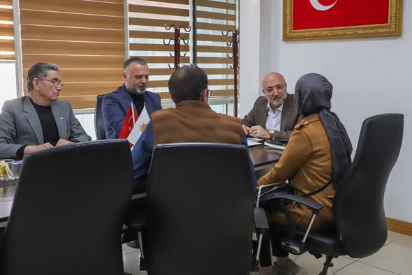 Son dakika bilgilerine göre, AK Parti’den vatandaşla doğrudan temas AK