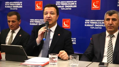 Kamuoyunu yakından ilgilendiren bu haberde, Arıkan: “Hürmüz Boğazı Savaşın Kaderini