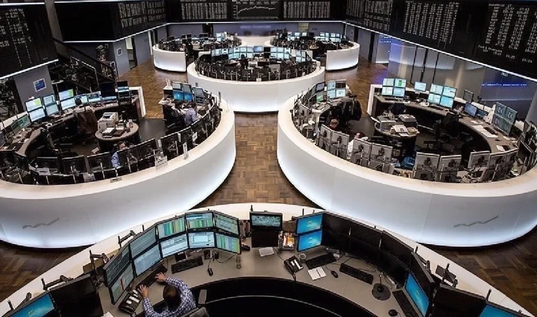 Avrupa Borsaları Karışık, Piyasaları Hürmüz Boğazı ve Enflasyon Belirliyor Gündeme gelen son gelişmelere göre, Borsalar Karışık Sinyal Verdi Avrupa