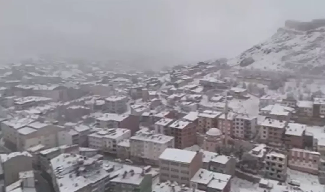 Gündeme gelen son gelişmelere göre, Nisan Ayında Kar Sürprizi Bayburt’ta