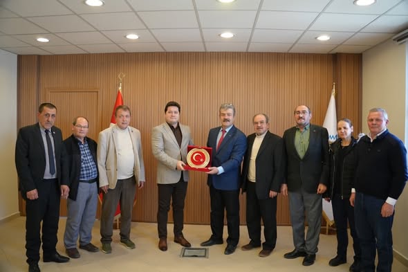 Tüm gözlerin çevrildiği bu gelişmede, Bolvadin’de Siyasi Buluşma İYİ Parti