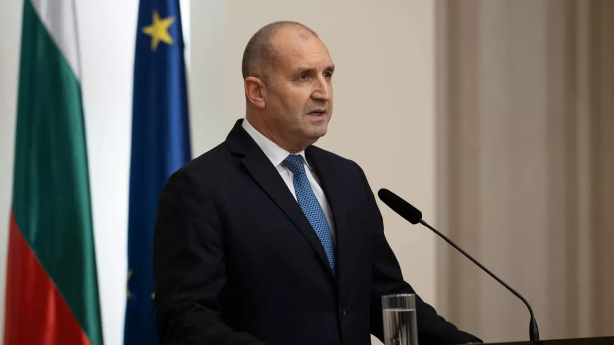 Kamuoyunu yakından ilgilendiren bu haberde, Bulgaristan Seçimlerinde Radev’in Koalisyonu Büyük