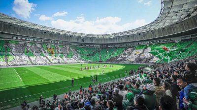 Yapılan açıklamalar doğrultusunda, Adını Feriha Koydum’un Kamera Arkasından Fotoğraflar Ortaya