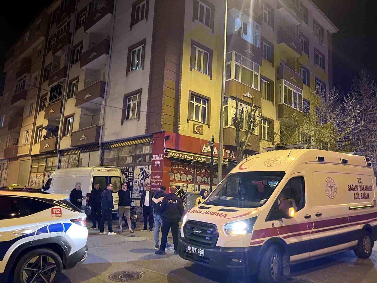 Merakla takip edilen bu gelişmede, Sokak ortasında trafik kavgası Tekirdağ’ın