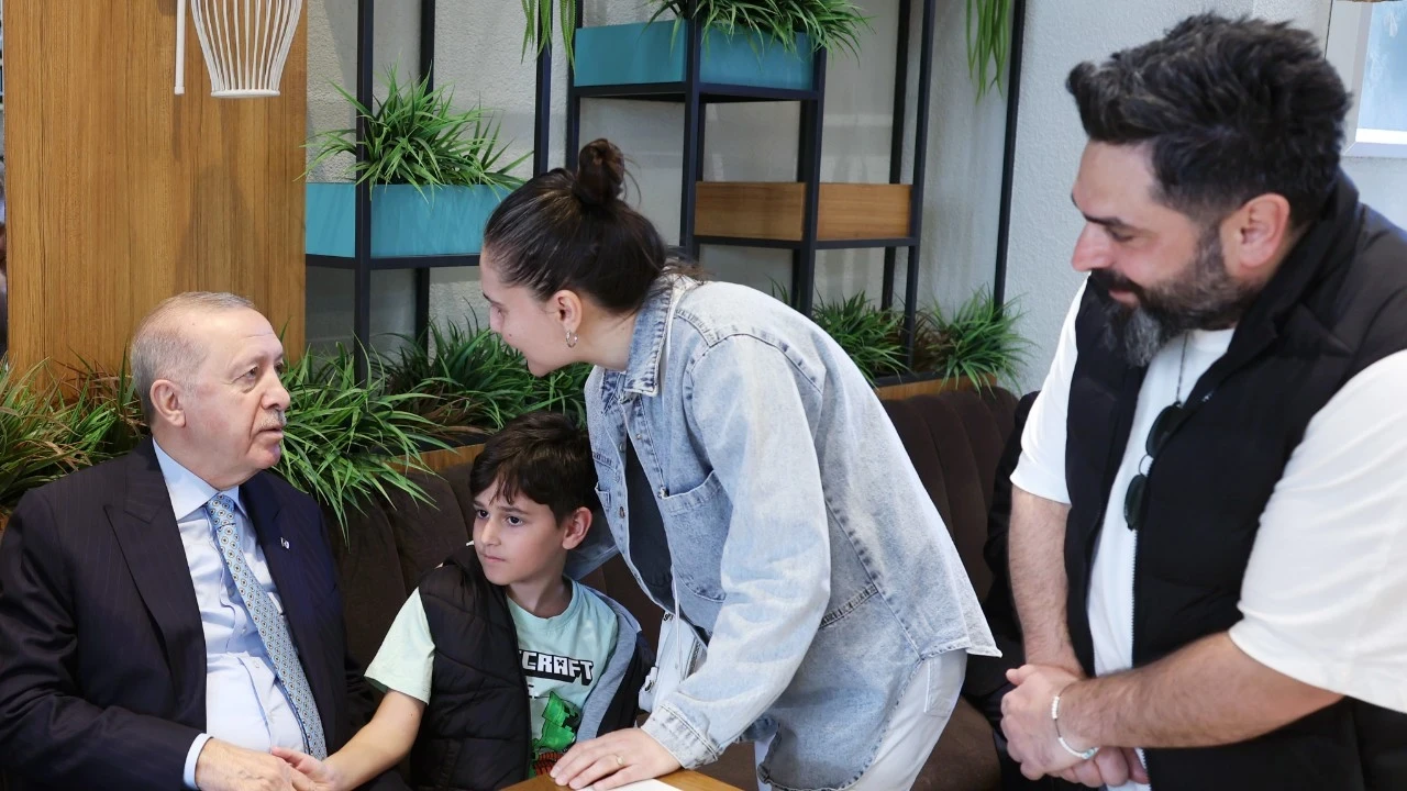 Son dakika bilgilerine göre, Cumhurbaşkanı Recep Tayyip Erdoğan, 25 Nisan