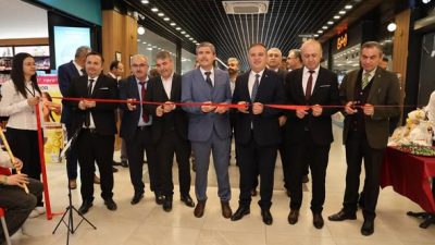 Merakla takip edilen bu gelişmede, Afyonkarahisar’ın Dinar ilçesinde, Belediye Başkanı